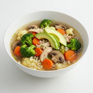 CALDO DE POLLO CON VERDURAS